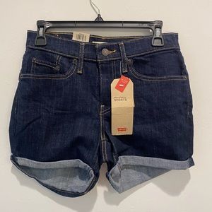 Levi’s Mid length short royal rinse NWT size 4 waist 27